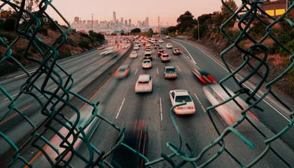 B体育APP下载网址-索尔福德城抢断效率提升，半岛球场冲击连胜，索尔福德是高水平大学嘛