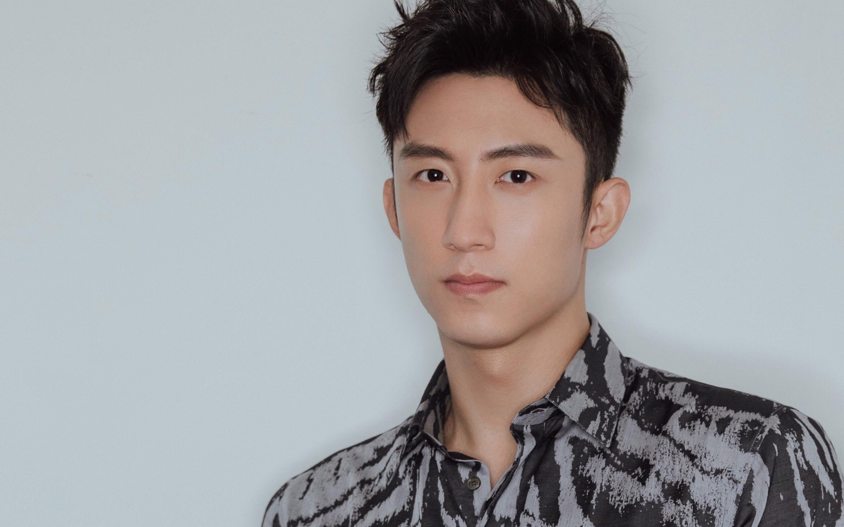 新疆男篮团队协作提升有效压制对手得分，新疆男篮主力