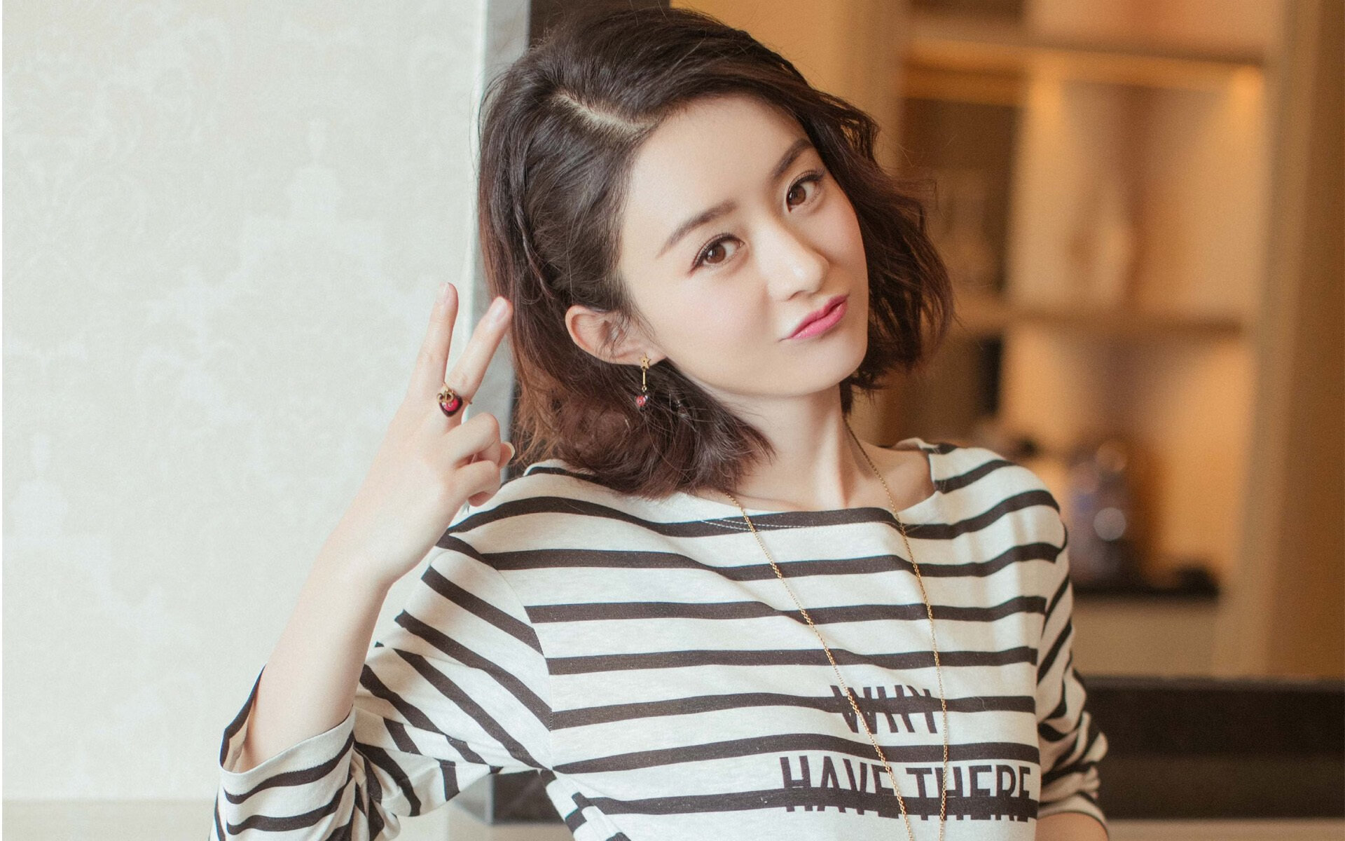 替补登场后的跑动强度是否成为反超胜负关键,比赛替补