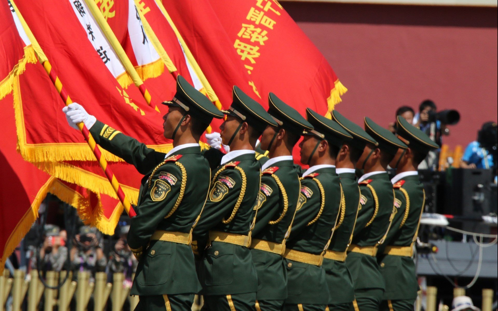 球员家庭日暖心活动,促进俱乐部与球迷关系,球员家属